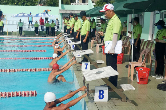 Hơn 500 vận động viên tham dự Giải Bơi - Lặn vô địch các nhóm tuổi quốc gia 2022