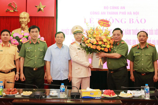 Phó Giám đốc Công an thành phố Hà Nội Nguyễn Hồng Ky được phong hàm Thiếu tướng