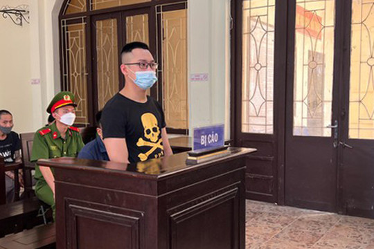 Tòa án huyện Thạch Thất xét xử điểm 2 vụ án ma túy