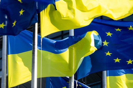 EU nhất trí cấp quy chế ứng cử viên gia nhập khối cho Ukraine và Moldova