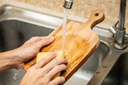 Cách vệ sinh thớt
