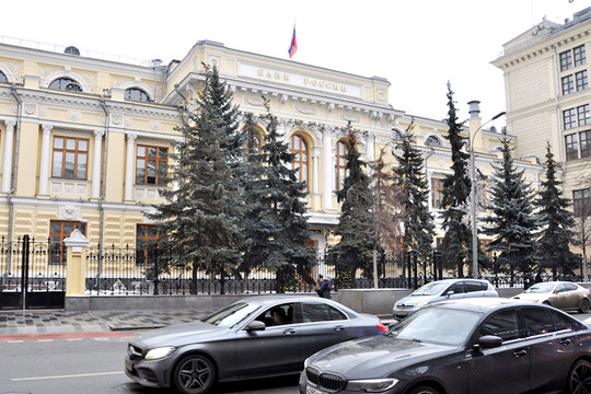 Kinh tế Nga rơi vào tình trạng hiếm gặp: ''Đòn tâm lý'' gây sức ép
