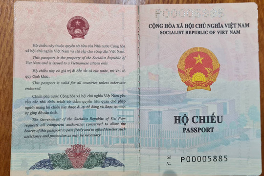 Bắt đầu cấp hộ chiếu theo mẫu mới
