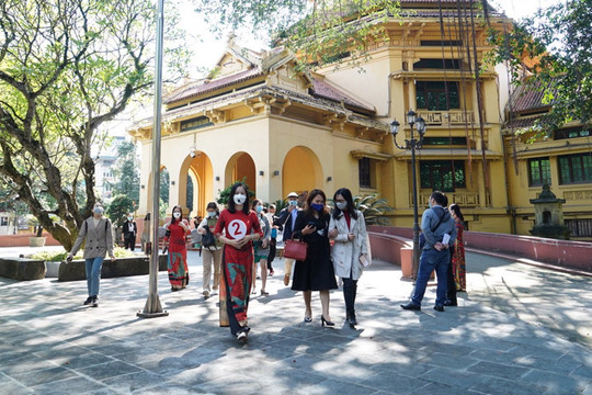 Liên kết du lịch giữa Hà Nội, thành phố Hồ Chí Minh và vùng Bắc Trung Bộ