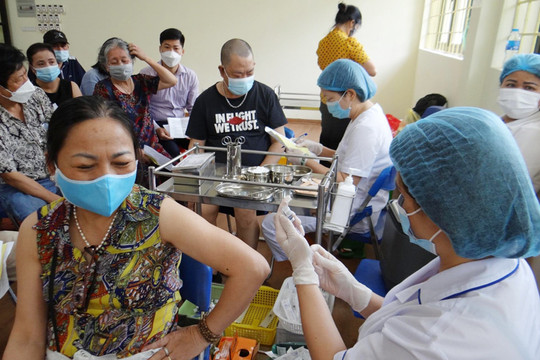 Bệnh viện Bạch Mai ghi nhận các ca biến chủng BA.5 đầu tiên tại cộng đồng