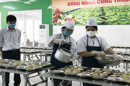 Quận Thanh Xuân kiểm tra, giám sát an toàn thực phẩm 1.206 lượt cơ sở