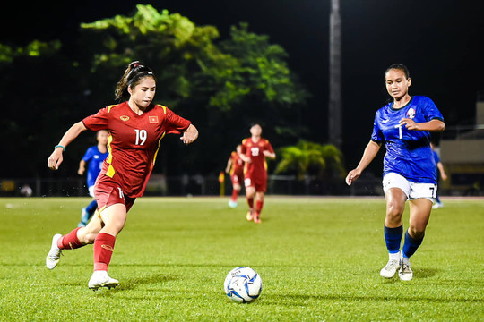 Đội hình hai tuyển bóng đá nữ Việt Nam thắng dễ Campuchia