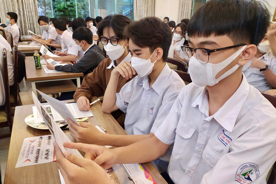 Thành phố Hồ Chí Minh có 468 bài thi tiếng Anh vào lớp 10 được điểm 10