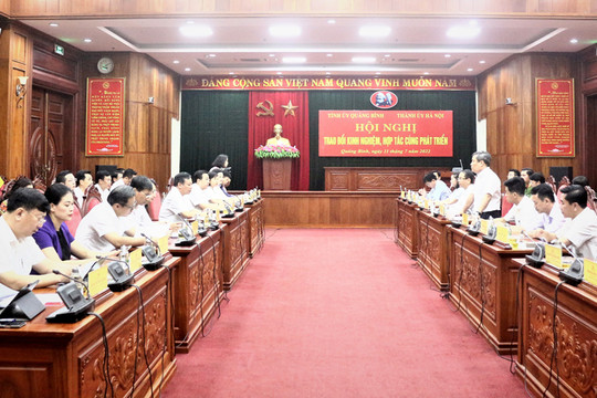 Thành phố Hà Nội và tỉnh Quảng Bình tăng cường xúc tiến thương mại đầu tư, du lịch