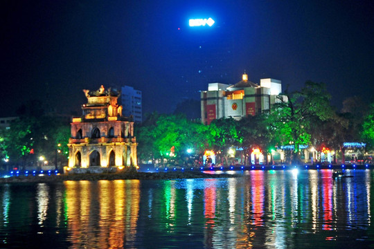 Khởi động cuộc vận động thiết kế trang trí thành phố Hà Nội