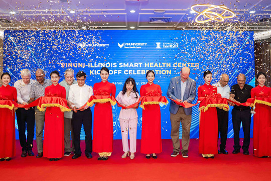 Ra mắt ''Trung tâm Nghiên cứu sức khỏe thông minh'' tại Đại học VinUni