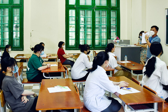 Hà Nội công bố điểm chuẩn trúng tuyển bổ sung vào lớp 10 công lập