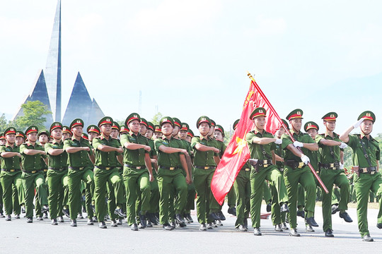 Công an thành phố Hà Nội giành giải Nhì toàn đoàn Chung kết Hội thi điều lệnh, bắn súng, võ thuật