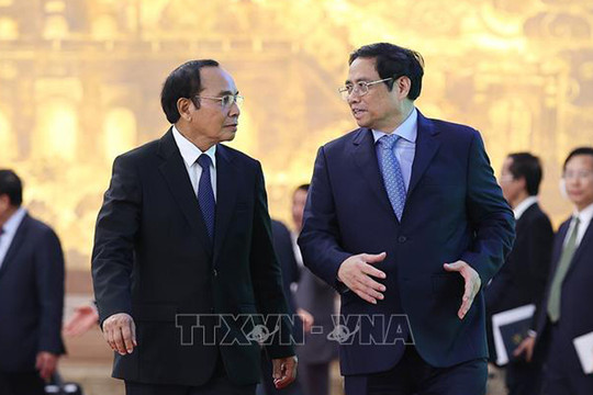 Thủ tướng Phạm Minh Chính tiếp Thường trực Ban Bí thư, Phó Chủ tịch Cộng hòa Dân chủ Nhân dân Lào