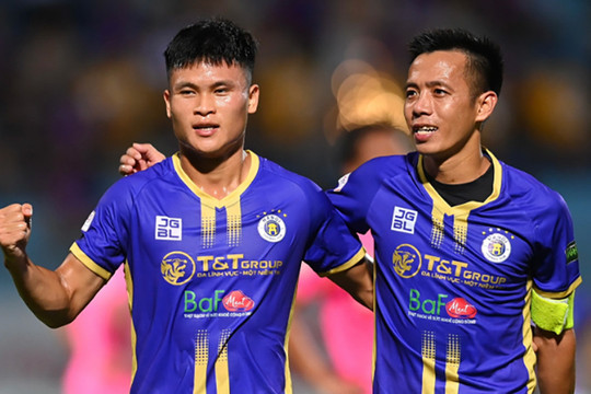 Đánh bại Sài Gòn FC, Hà Nội FC áp sát ngôi đầu V-League 2022