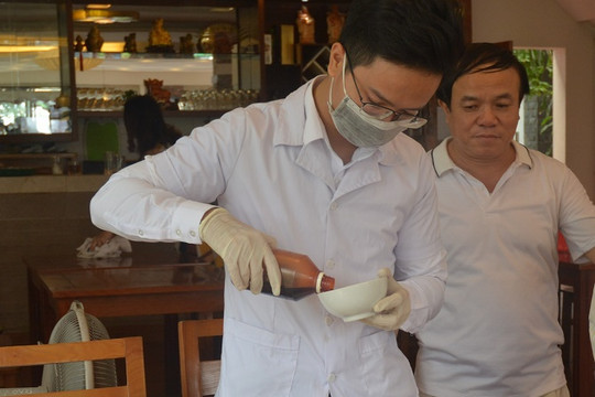 Long Biên tổ chức tập huấn nâng cao nghiệp vụ về quản lý an toàn thực phẩm