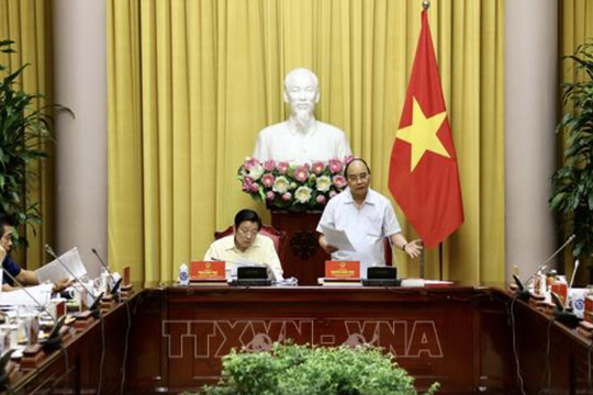 Chủ tịch nước Nguyễn Xuân Phúc chủ trì làm việc về đề án xây dựng Nhà nước pháp quyền