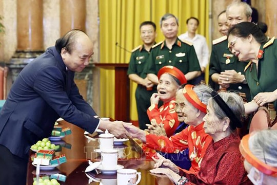Chủ tịch nước Nguyễn Xuân Phúc: Công tác chăm sóc, hỗ trợ người có công cần sự chung tay toàn xã hội