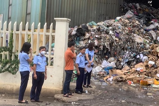Tiêu hủy lô mỹ phẩm lậu trị giá 2,4 tỷ đồng