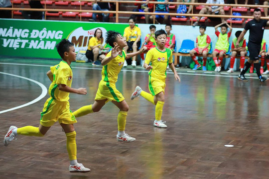 U11 Sông Lam Nghệ An vô địch Giải Bóng đá nhi đồng toàn quốc 2022