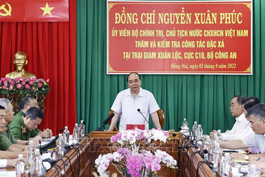 Chủ tịch nước kiểm tra công tác đặc xá tại Trại giam Xuân Lộc (Đồng Nai)
