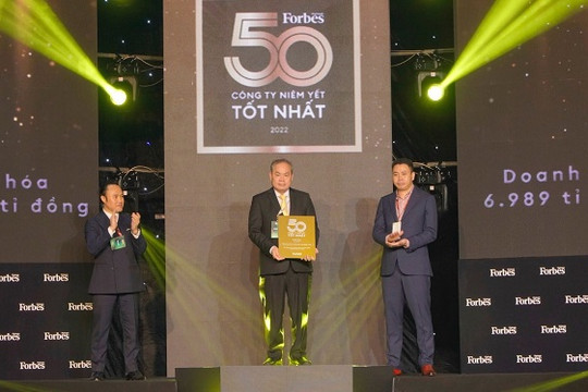 Năm thứ 2 liên tiếp, Becamex IDC được vinh danh ''Top 50 công ty niêm yết tốt nhất Việt Nam''