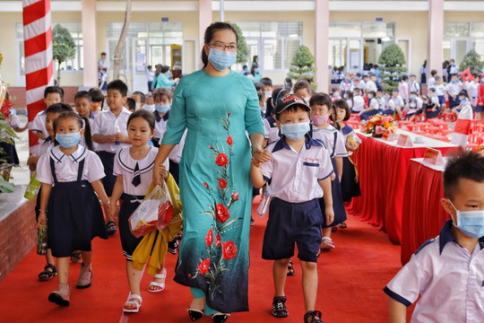 Thành phố Hồ Chí Minh: Học sinh tựu trường ngày 22-8, riêng mầm non ngày 31-8
