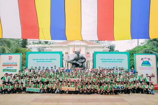 Khai mạc Liên hoan Thiếu nhi Việt Nam - Lào - Campuchia năm 2022