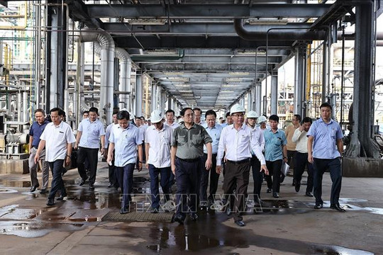 Thủ tướng Phạm Minh Chính: Xây dựng đề án tái cơ cấu Nhà máy Đạm Ninh Bình đảm bảo chất lượng, khả thi
