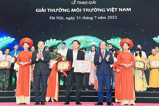 Cụm trang trại bò sữa Vinamilk Đà Lạt được vinh danh tại Giải thưởng Môi trường Việt Nam