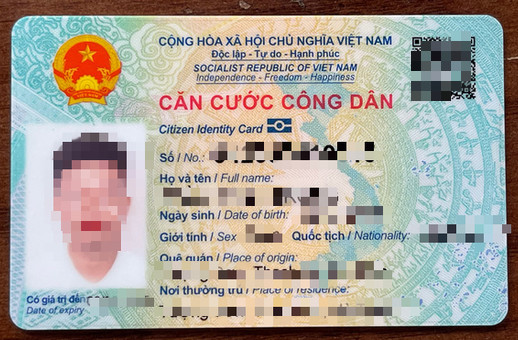 Không được yêu cầu thêm giấy tờ khác khi công dân xuất trình thẻ căn cước