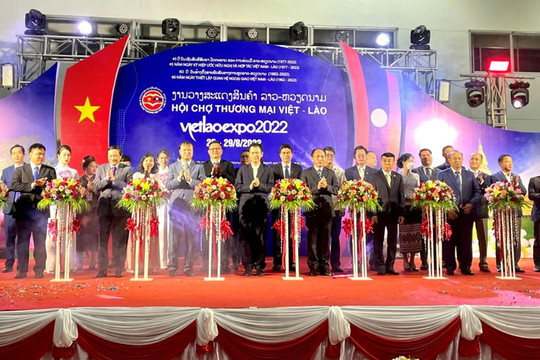 Khai mạc Hội chợ Thương mại Việt - Lào 2022