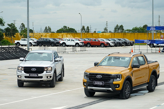 Ford Ranger 2022 mới bắt đầu xuất xưởng từ nhà máy tại Việt Nam