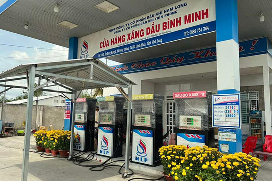 Hà Nội: Xử lý nghiêm cửa hàng bán lẻ xăng dầu "găm hàng", dừng hoạt động không đúng quy định