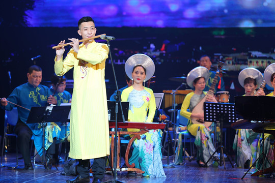 Chương trình “Hát lên Việt Nam” mừng Ngày Âm nhạc Việt Nam