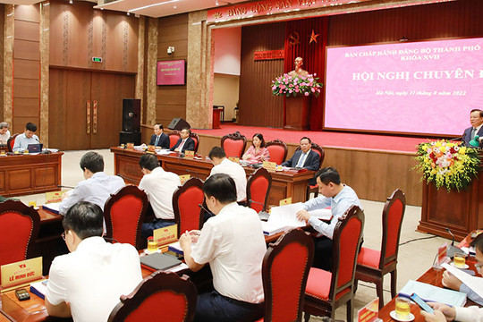 Ban Chấp hành Đảng bộ thành phố Hà Nội họp chuyên đề về phân cấp, ủy quyền và đầu tư công
