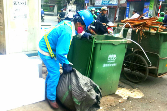 Không để rác thải tồn đọng trên đường phố, khu dân cư