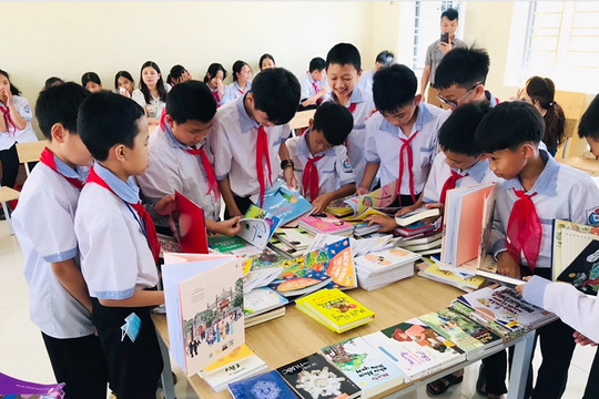Khuyến đọc Việt Nam: Cần lắm một ''cú hích''