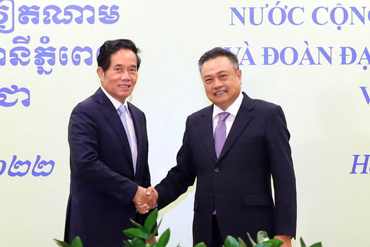 Không ngừng củng cố, phát huy mối quan hệ tốt đẹp giữa Hà Nội và Phnom Penh (Campuchia)