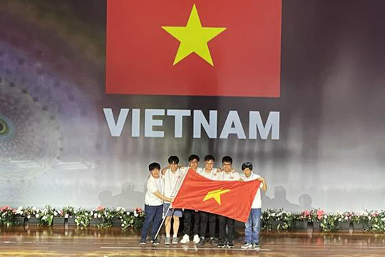 Học sinh Việt Nam dự thi Olympic quốc tế đạt kết quả tốt nhất từ trước đến nay