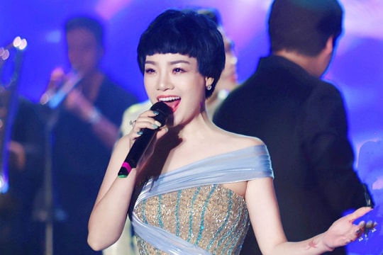 Một “Chuồn chuồn ớt” vừa lạ vừa quen tại sân khấu Sao Mai sau 19 năm