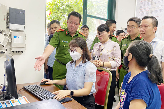 Bộ Công an kiểm tra công tác triển khai Đề án 06 trên địa bàn quận Hoàn Kiếm