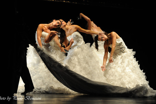 Biểu diễn vở “Traviata” của đoàn múa đương đại Italia