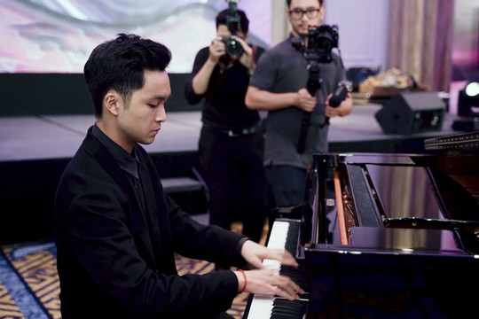 Hòa nhạc với nghệ sĩ piano trẻ Nguyễn Đăng Quang