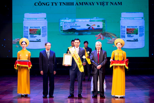 Amway Việt Nam vinh dự lần thứ 10 nhận giải thưởng ''Sản phẩm vàng vì sức khỏe cộng đồng''