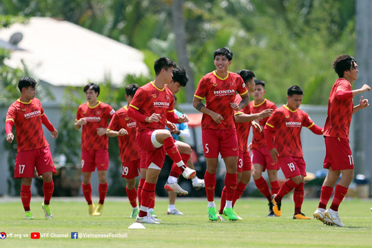 Đội tuyển Việt Nam tích cực chuẩn bị cho trận đấu giao hữu gặp Ấn Độ