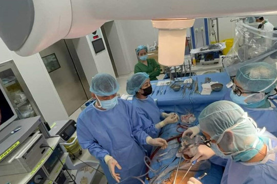 Bệnh viện Quân y 175 lần đầu tiên triển khai phẫu thuật tim ít xâm lấn