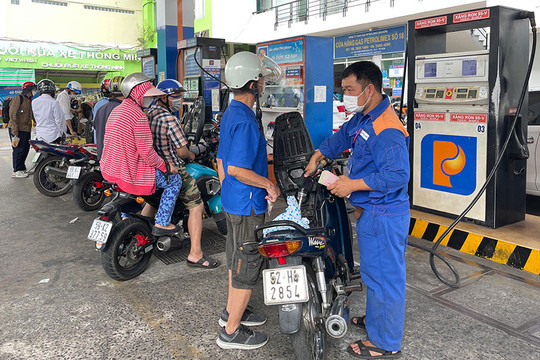 Thành phố Hồ Chí Minh kiến nghị xem xét cấu thành giá bán lẻ xăng dầu