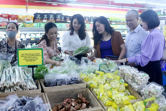 Quận Hai Bà Trưng tổ chức Chương trình “Tiêu dùng thông minh, người Việt chủ động chọn hàng Việt”