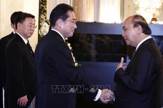 Chủ tịch nước Nguyễn Xuân Phúc dự cuộc gặp mặt cảm ơn các trưởng đoàn tham dự Lễ Quốc tang cố Thủ tướng Abe Shinzo